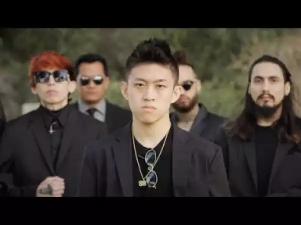 Video: Rich Brian – Watch Out!